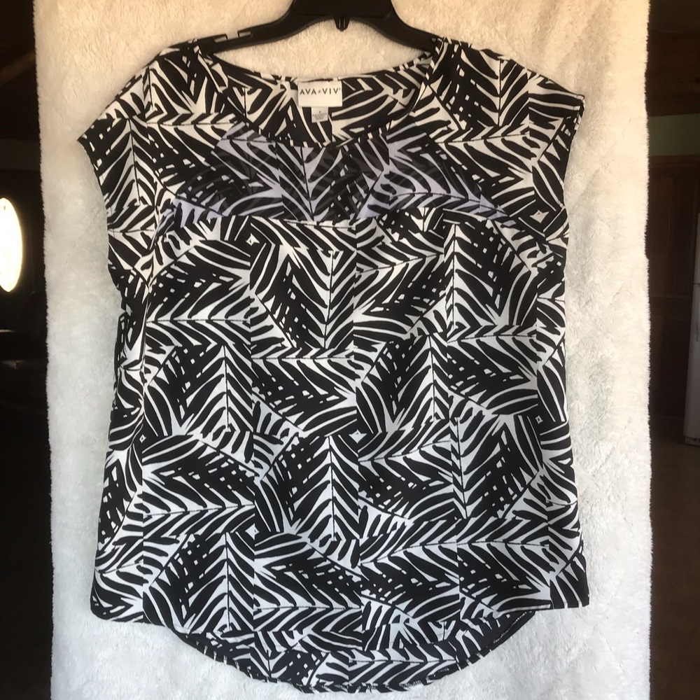 Perfect summer tank top for the office